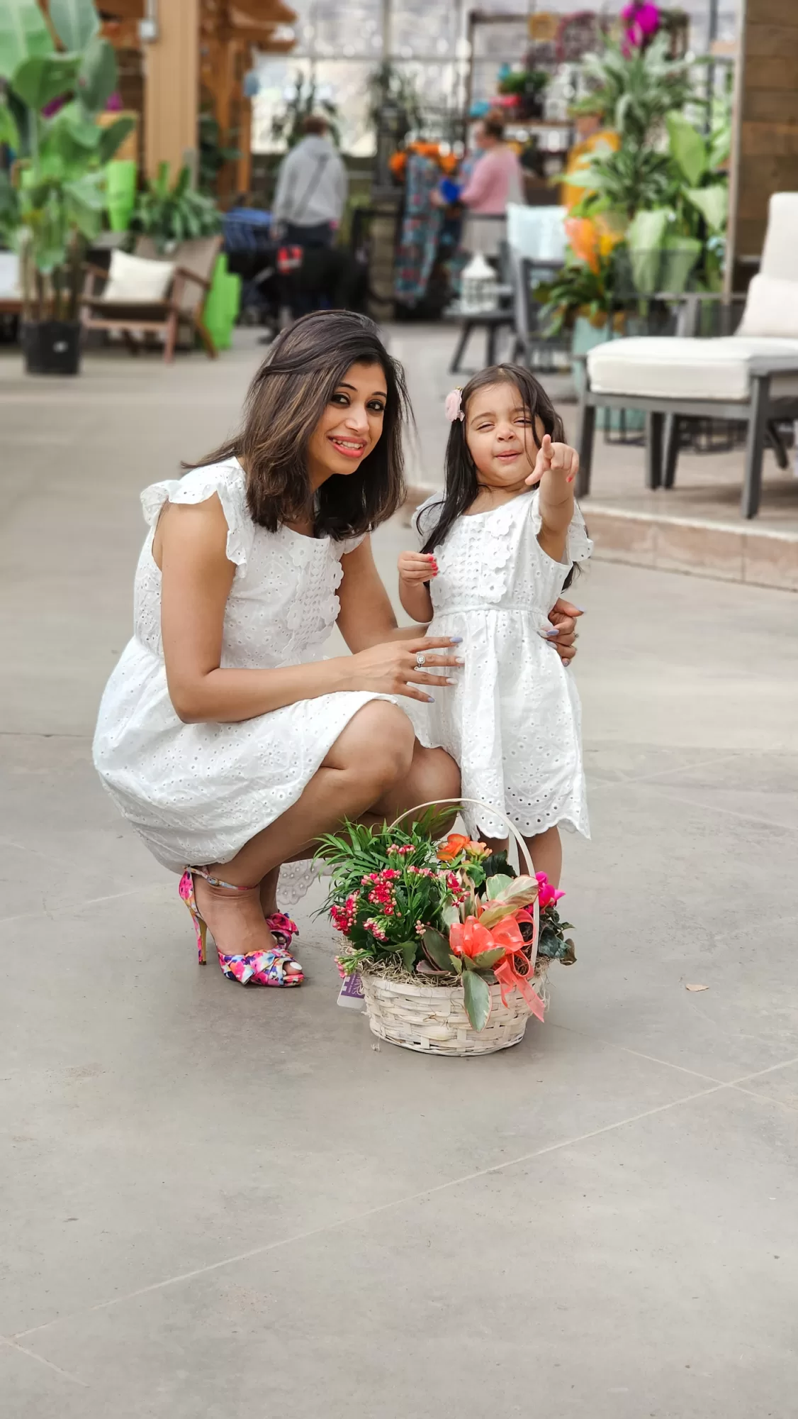 Ash and Aaira - Indian Mother in United states, Indian Celebrity blogger in America